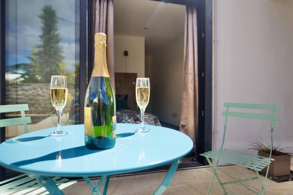 Saint-Benoît Villa Du Beau Vallon 2 Jacuzzi Privatif Et Piscine Chauffee Partagee מראה חיצוני תמונה