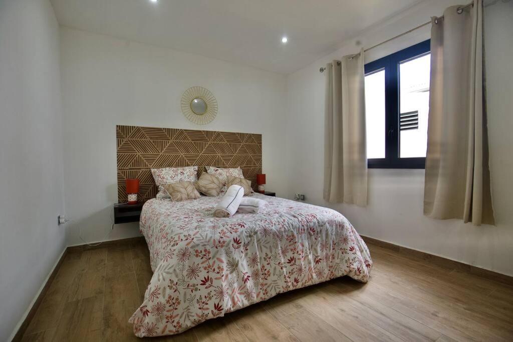 Saint-Benoît Villa Du Beau Vallon 2 Jacuzzi Privatif Et Piscine Chauffee Partagee מראה חיצוני תמונה