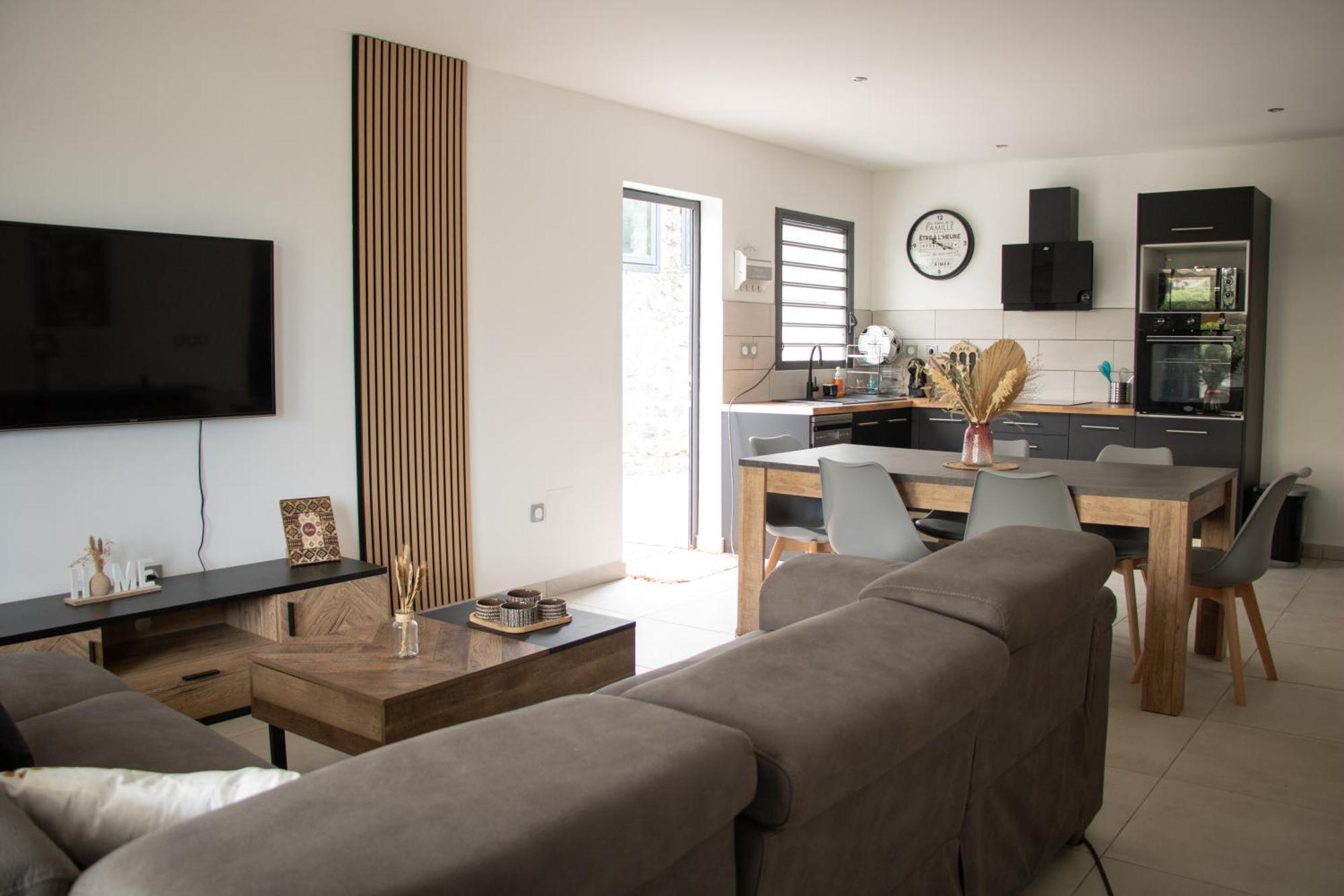 Saint-Benoît Villa Du Beau Vallon 2 Jacuzzi Privatif Et Piscine Chauffee Partagee מראה חיצוני תמונה